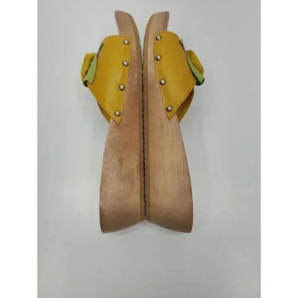 Glacee Marjorie Yellow Leather Sandals with Wooden Sole Women's Size 8 New - Picture 5 of 8
